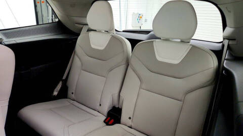 2025 Volvo EX90 Twin Plus 6P