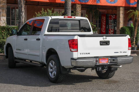 2013 Nissan Titan SV