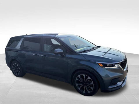 2023 Kia Carnival EX