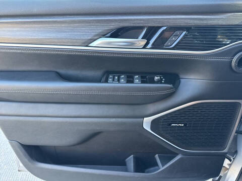 2023 Jeep Wagoneer L Series II