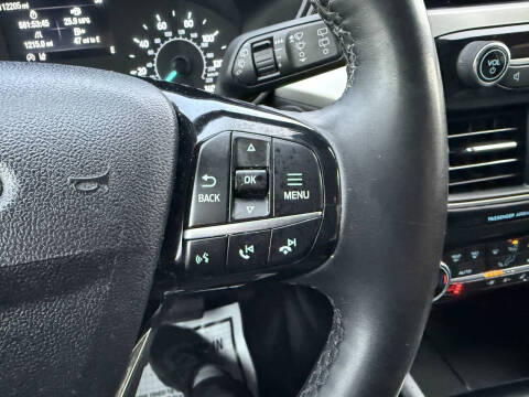 2022 Ford Escape SE