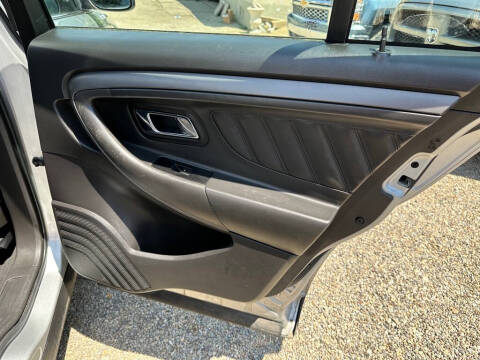 2010 Ford Taurus SEL