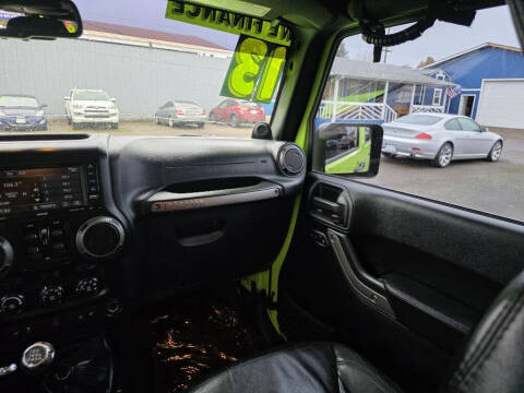 2013 Jeep Wrangler Unlimited Sahara