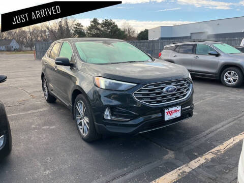 2023 Ford Edge Titanium