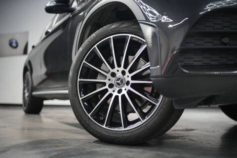 2021 Mercedes-Benz GLC GLC 300