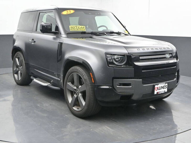 2023 Land Rover Defender 90 V8