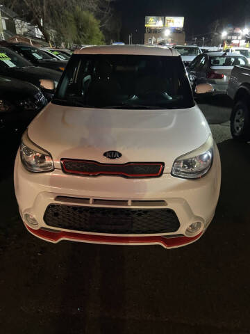 2014 Kia Soul +