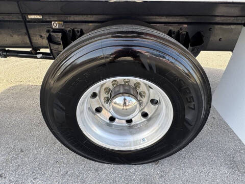 2020 Kenworth T270