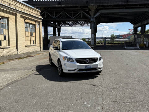 2017 Volvo XC60 T6 Dynamic