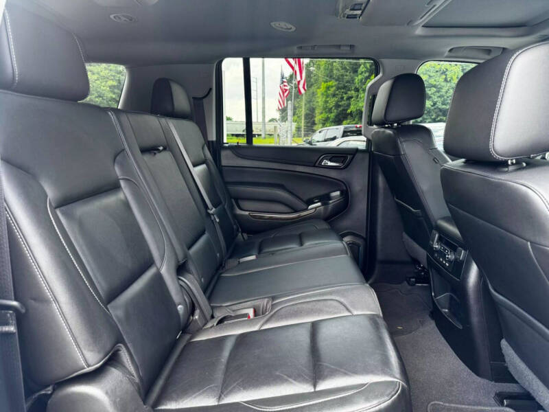 2019 Chevrolet Suburban LT