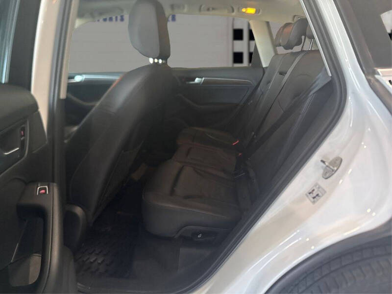 2017 Audi Q5 2.0T quattro Premium