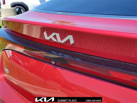 2025 Kia K5 EX