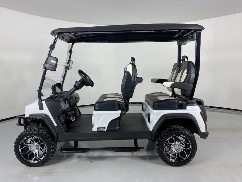 2025 Evolution MAVERICK 4 PLUS