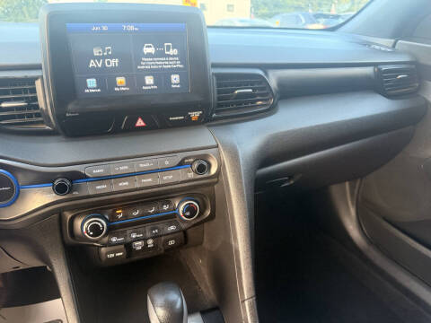 2019 Hyundai Veloster 2.0L