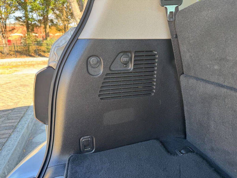 2019 Nissan Armada Platinum