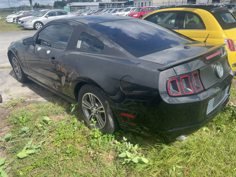 2013 Ford Mustang V6