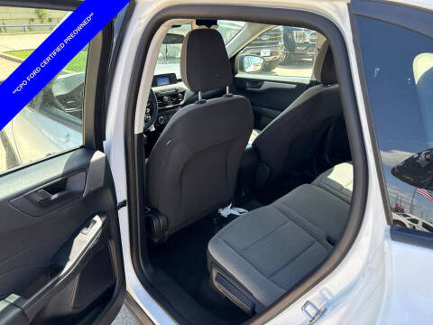 2022 Ford Escape S