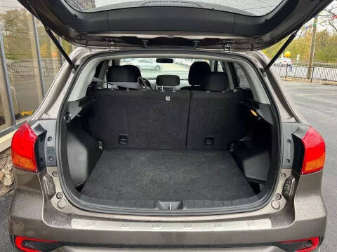 2019 Mitsubishi Outlander Sport SE