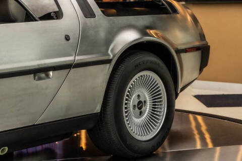 1981 DeLorean DMC-12
