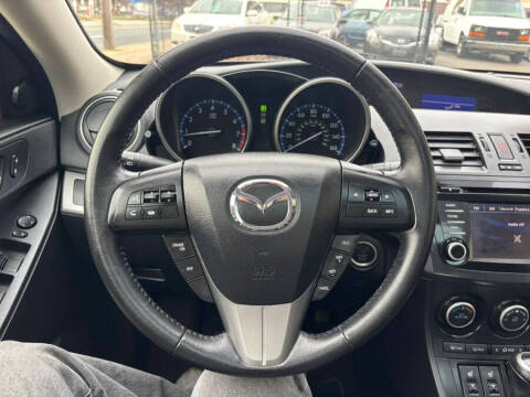 2013 Mazda MAZDA3 i Grand Touring