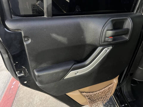 2015 Jeep Wrangler Unlimited Altitude