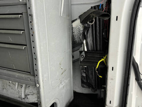 2017 GMC Savana 2500