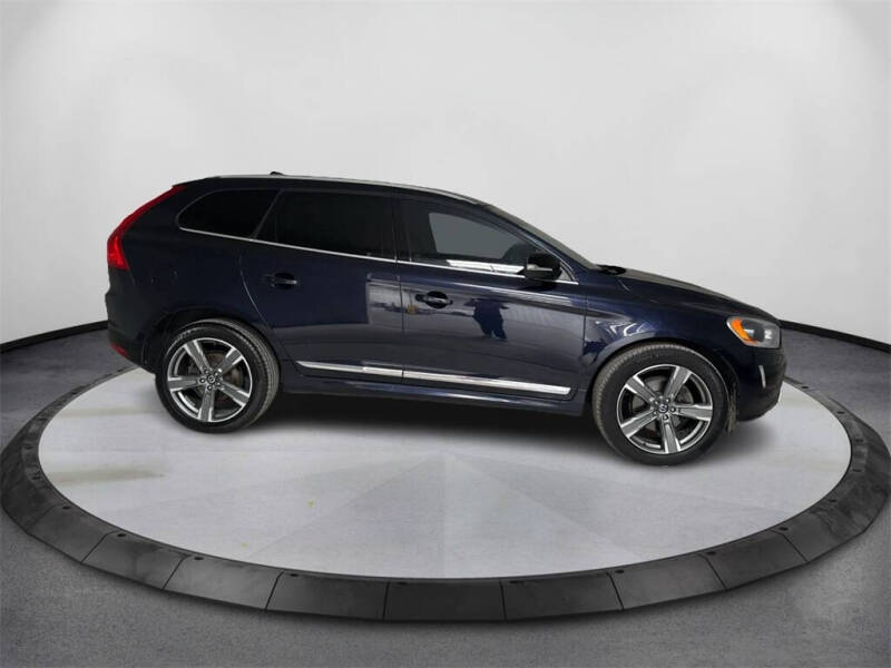 2017 Volvo XC60 T6 Dynamic