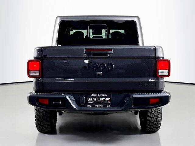 2025 Jeep Gladiator Sport