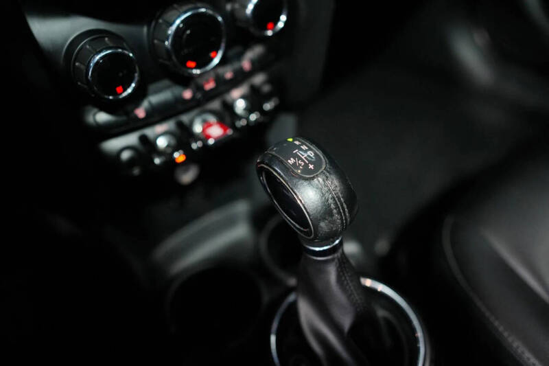 2016 MINI Hardtop 4 Door Cooper