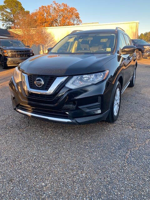 2020 Nissan Rogue SV's photo