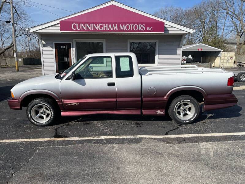 1996 GMC Sonoma for sale at Cunningham Motor Sales, Inc. in Urbana IL