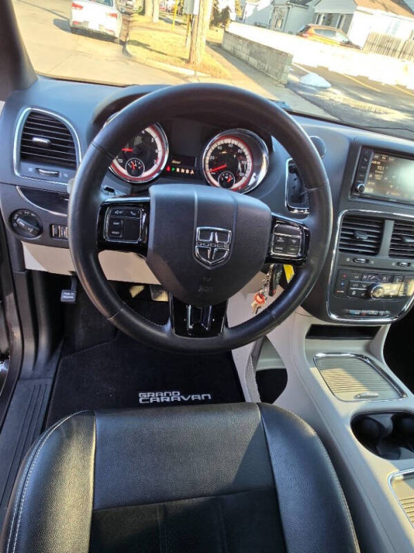 2016 Dodge Grand Caravan SXT