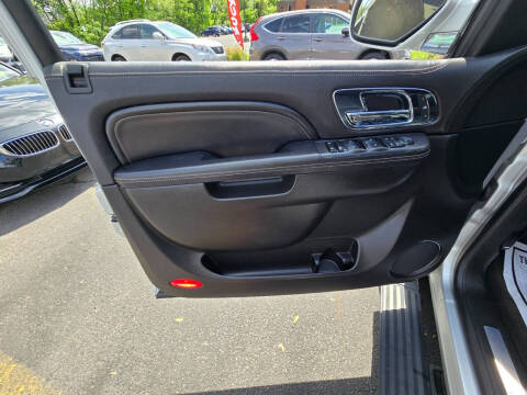 2014 Cadillac Escalade Platinum