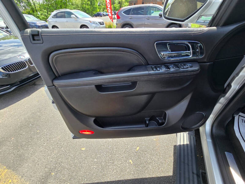 2014 Cadillac Escalade Platinum