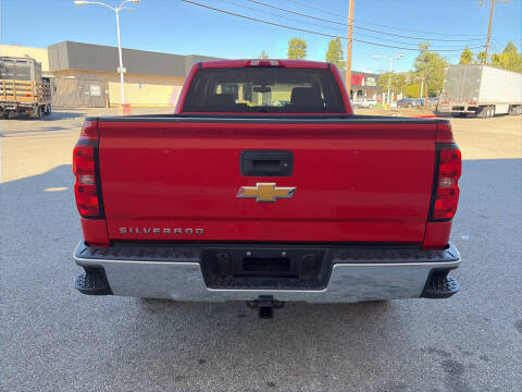 2018 Chevrolet Silverado 1500 LS