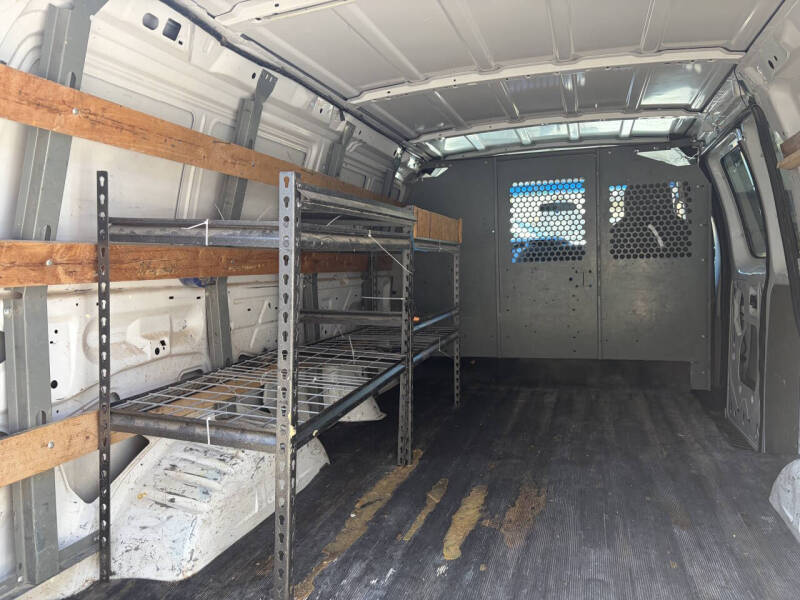 2009 Ford E-Series E-250