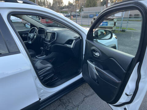 2018 Jeep Cherokee Trailhawk L Plus