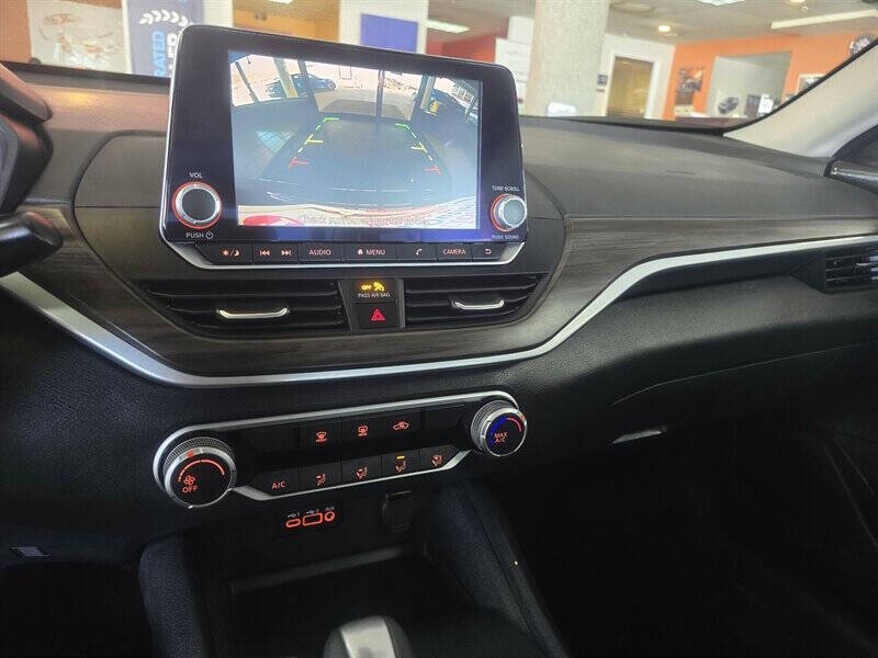 2025 Nissan Altima 2.5 SV