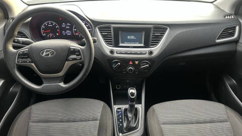 2020 Hyundai Accent SE