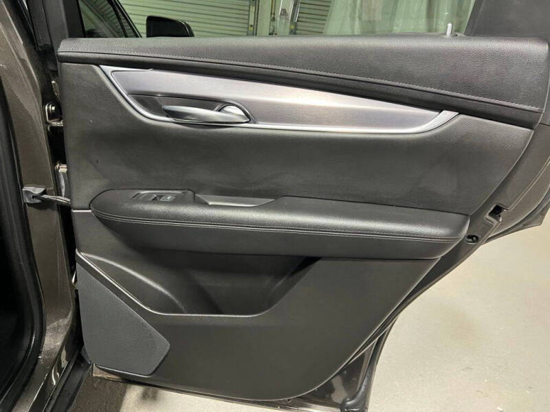 2020 Cadillac XT5 Luxury