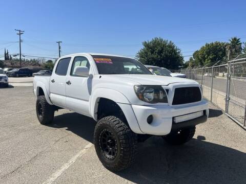 2006 Toyota Tacoma for sale at New Start Motors in Bakersfield CA