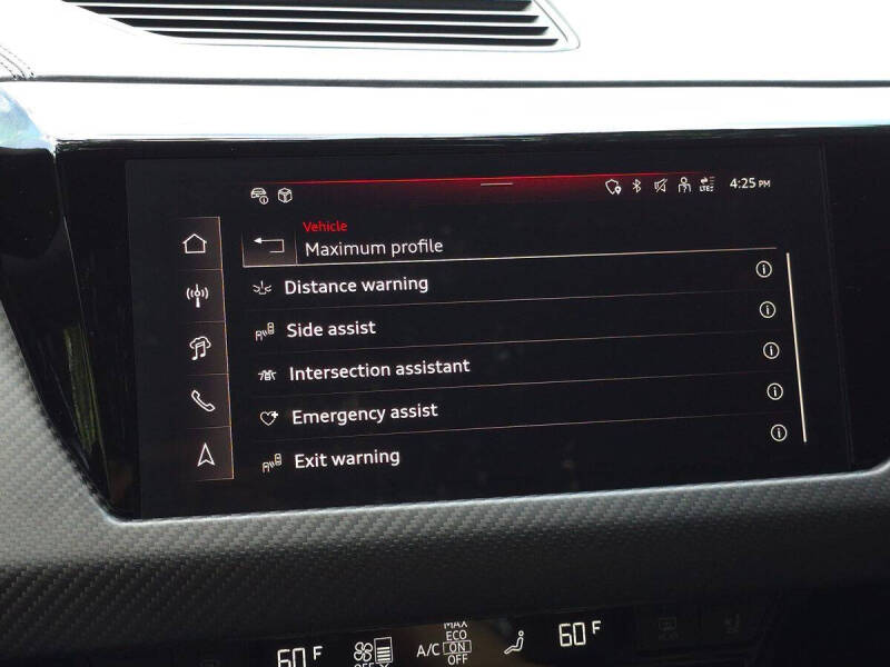 2024 Audi e-tron GT quattro Premium Plus