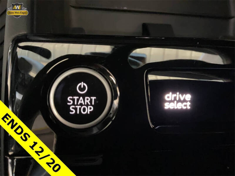 2025 Audi Q6 e-tron Premium