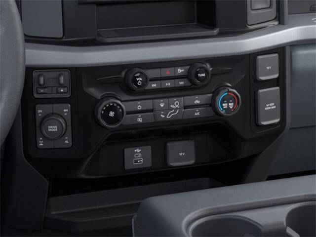 2026 Ford F-350 Super Duty XLT