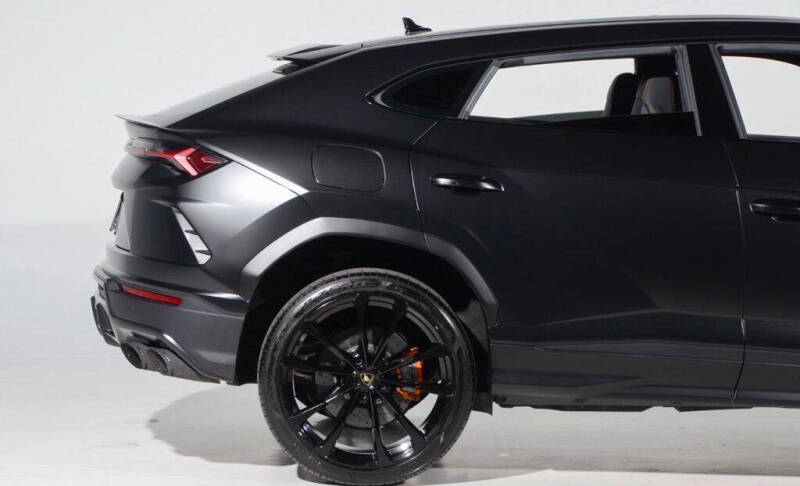 2020 Lamborghini Urus