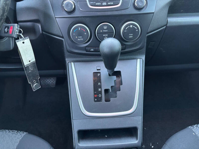 2012 Mazda MAZDA5 Sport