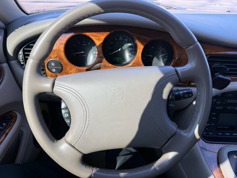 2000 Jaguar XJ-Series XJ8