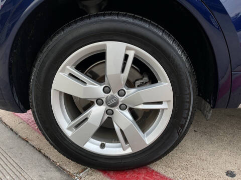 2019 Audi Q5 quattro Premium 45 TFSI