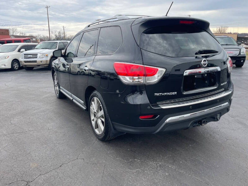 2016 Nissan Pathfinder Platinum