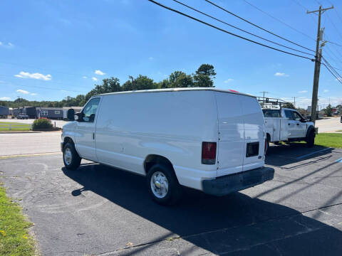 2011 Ford E-Series E-150